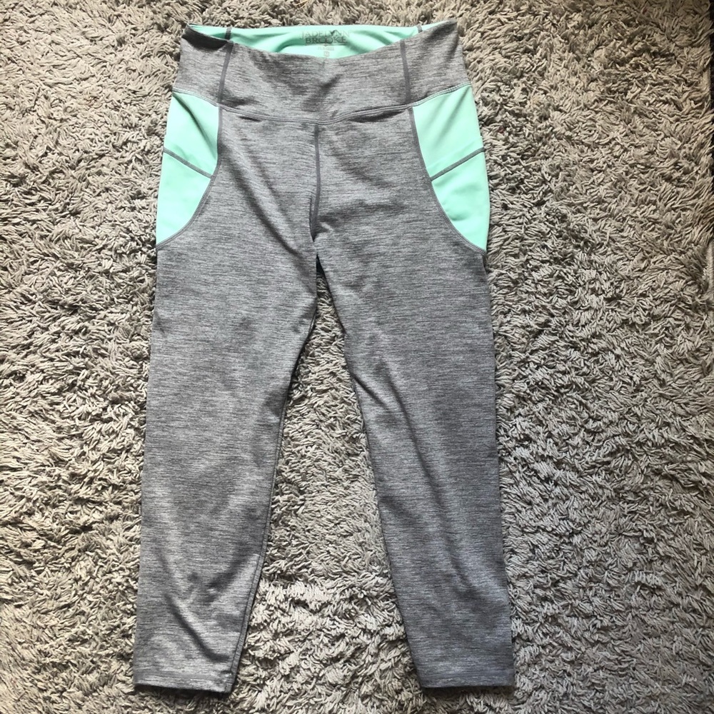 Jadelynn Brooke Bow Back Leggings